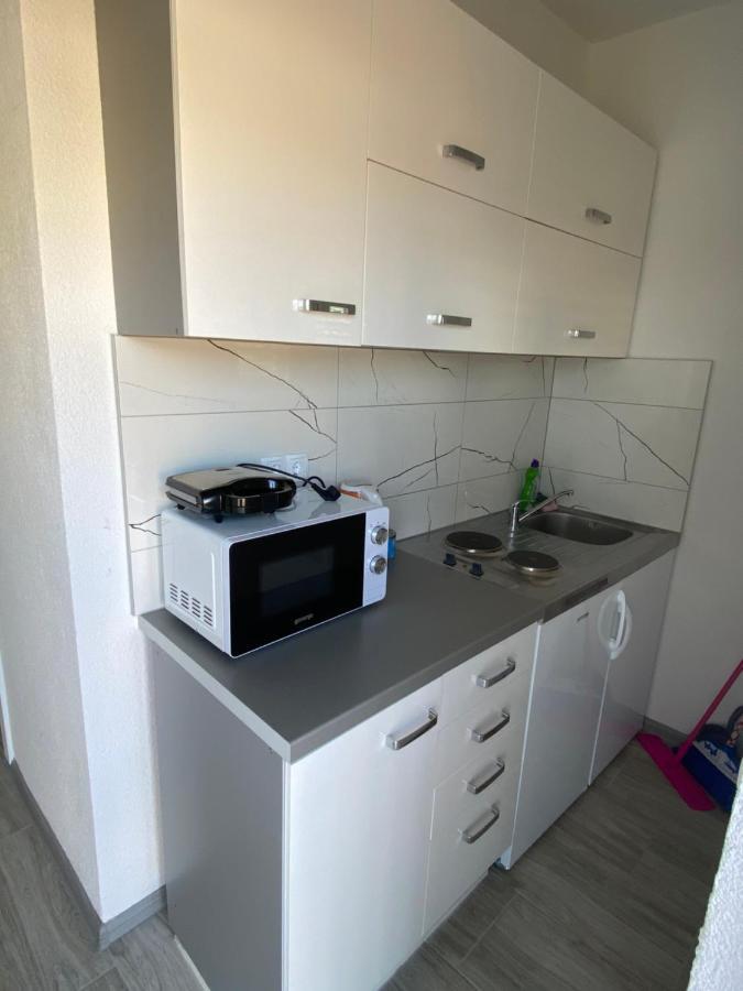Apartmani Anita Starigrad Paklenica Esterno foto