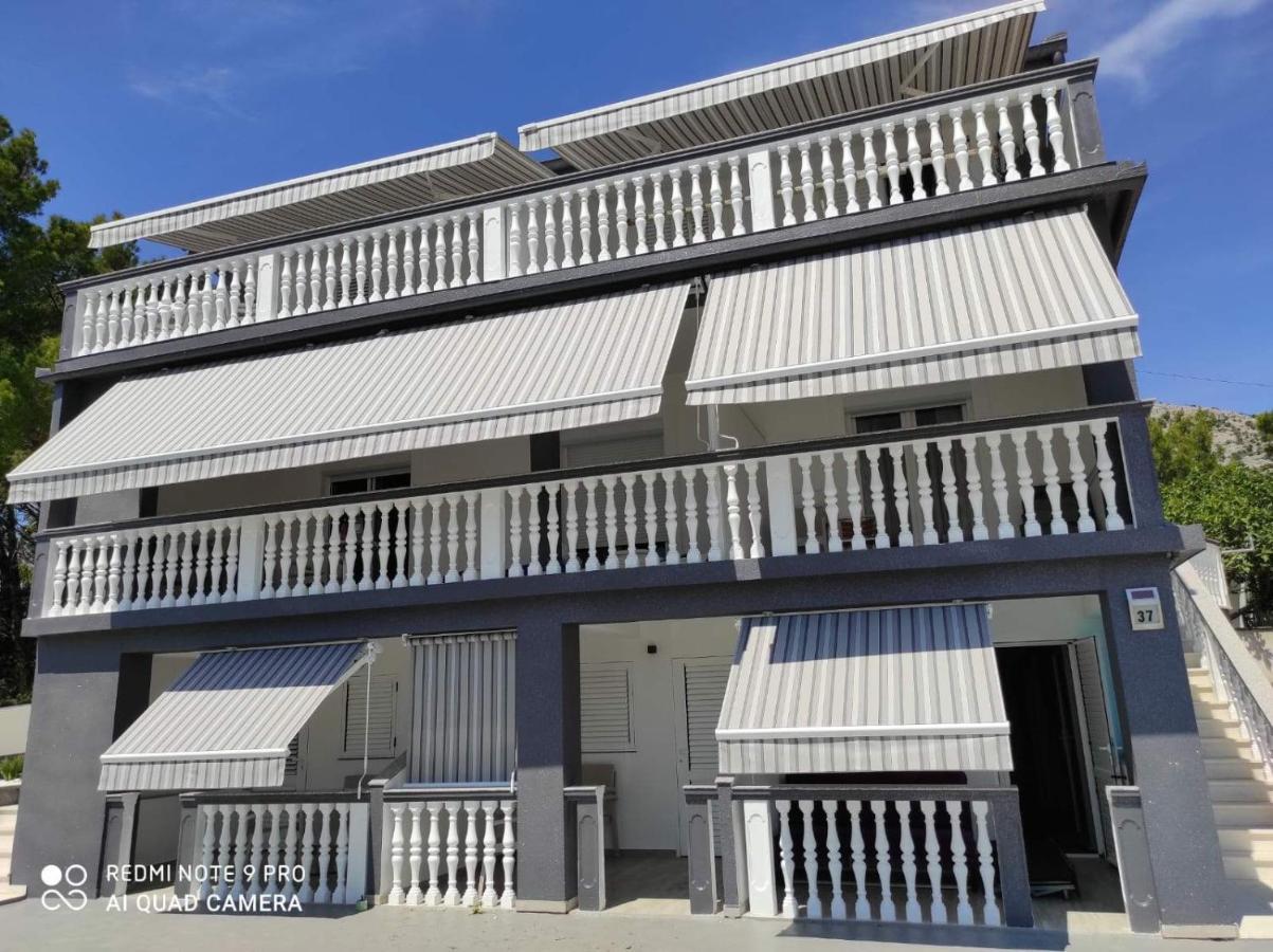 Apartmani Anita Starigrad Paklenica Esterno foto