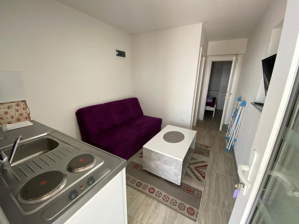 Apartmani Anita Starigrad Paklenica Esterno foto
