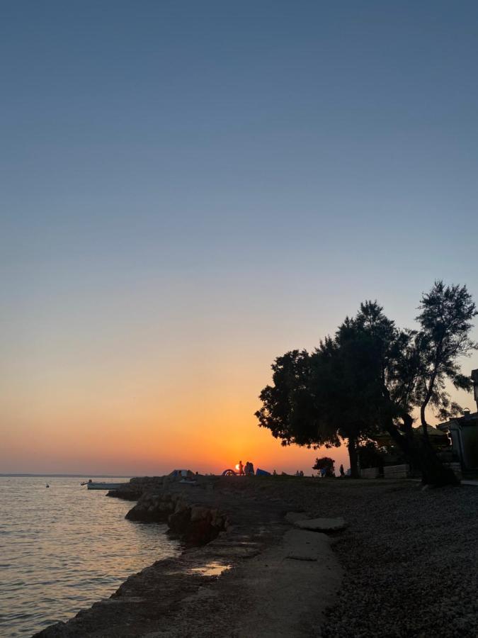 Apartmani Anita Starigrad Paklenica Esterno foto