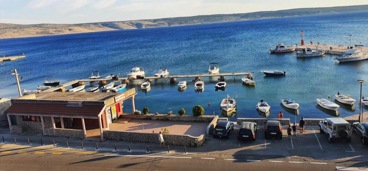 Apartmani Anita Starigrad Paklenica Esterno foto