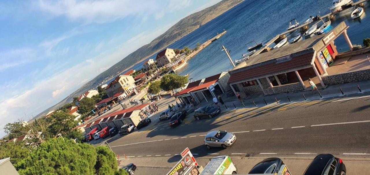 Apartmani Anita Starigrad Paklenica Esterno foto